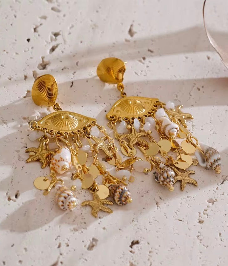 Shell Catcher Earrings