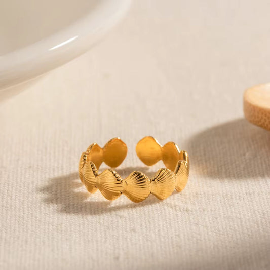 Golden Seashell Ring