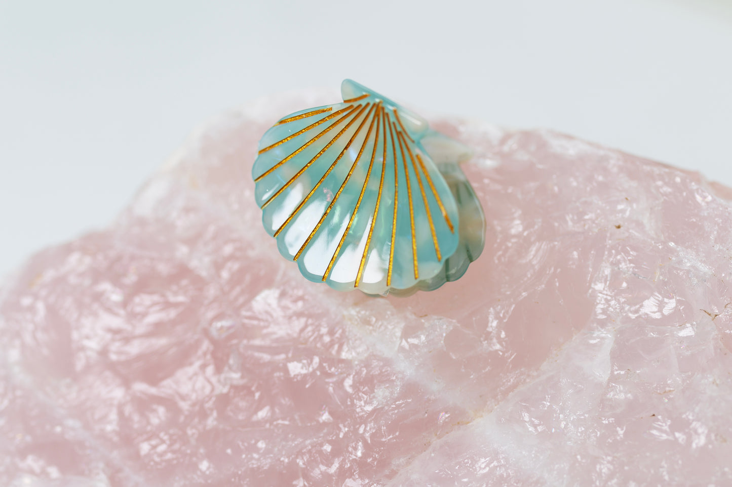 Mother of Pearl Hairclip