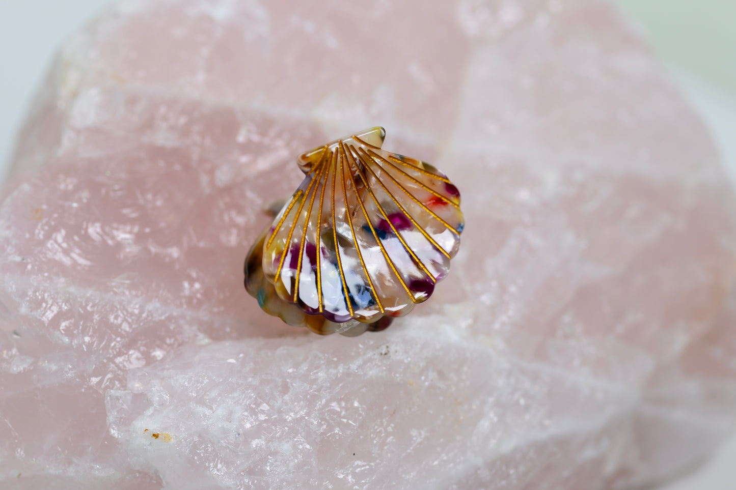 Mother of Pearl Hairclip