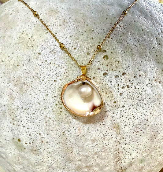 Pearl of the tide