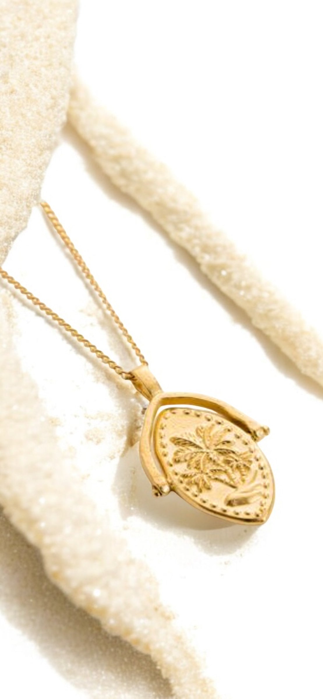 Tempest Isle Necklace