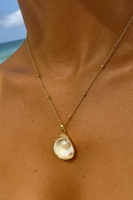 Pearl of the tide
