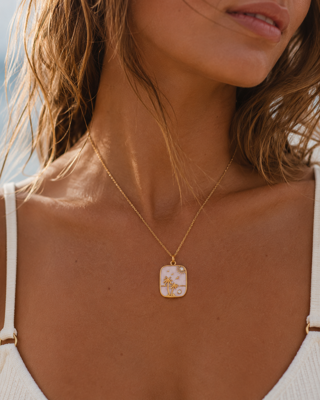 Rosé Island Necklace