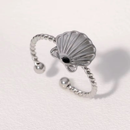 Seashell Twist Ring