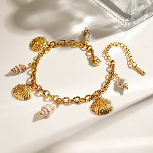 Fiji Shell Pendant Bracelet