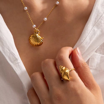 Ocean Conch Ring