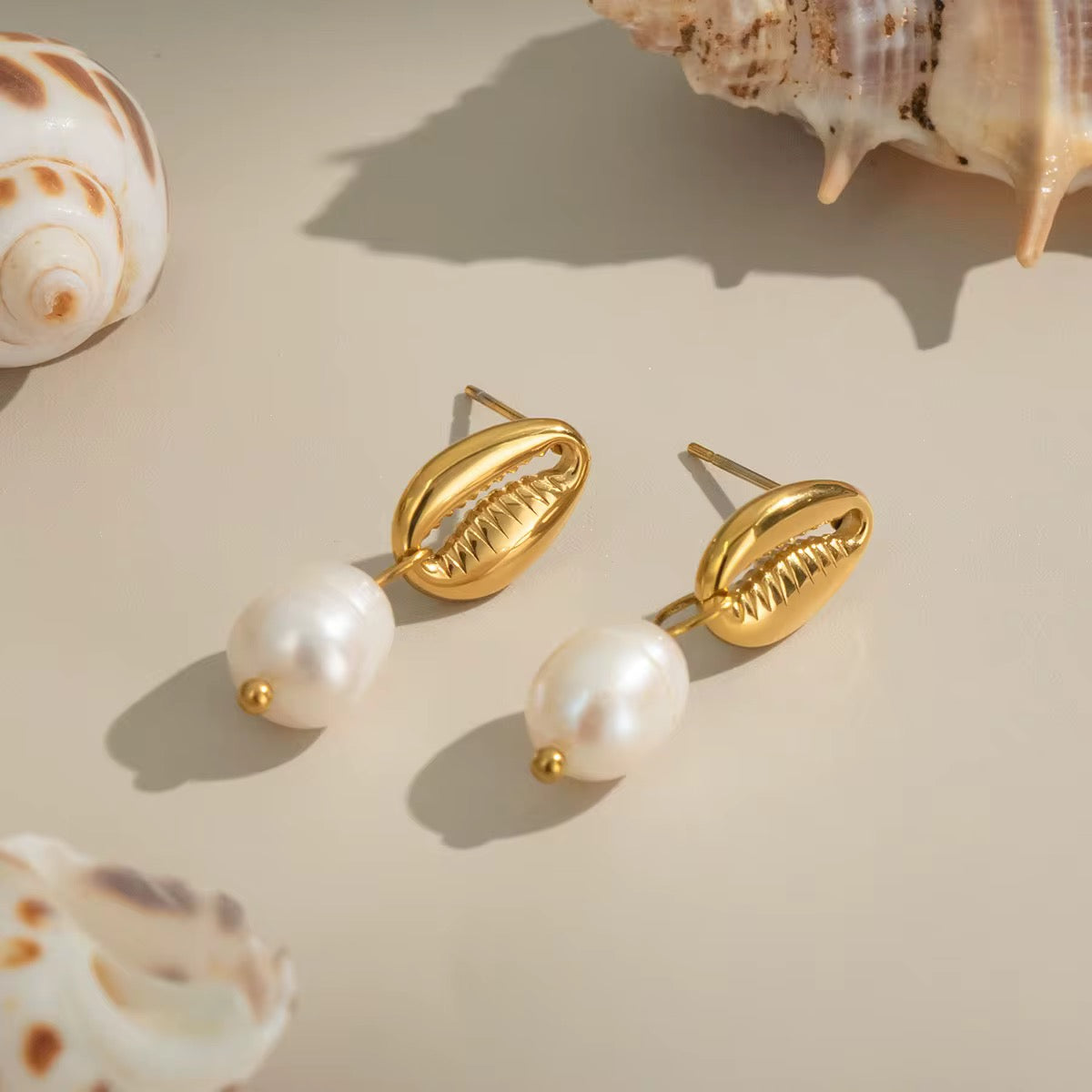 Maui Shell Earrings
