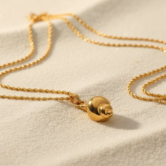 The Shell Cove Necklace