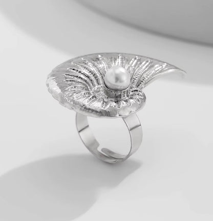 Nautilus Statement Ring